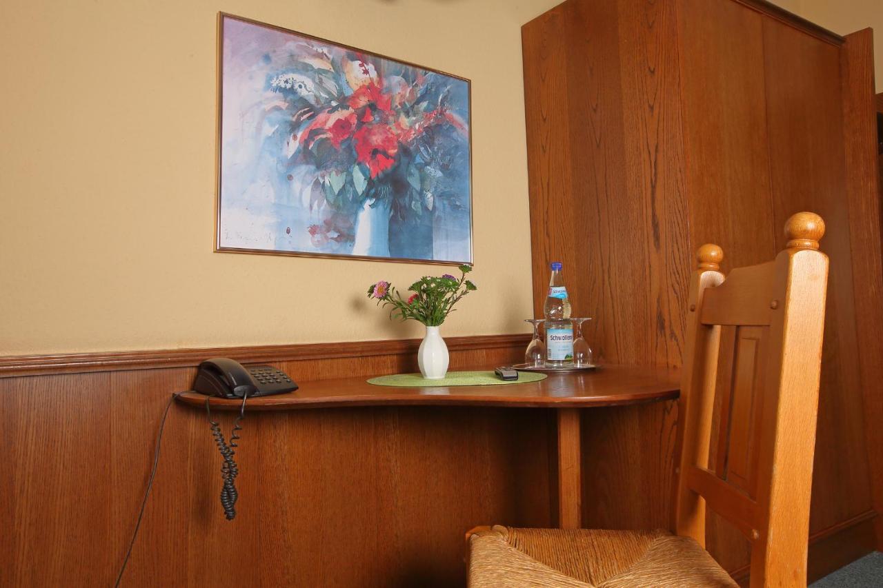 Hotel Schinderhannes וייסקירכן מראה חיצוני תמונה